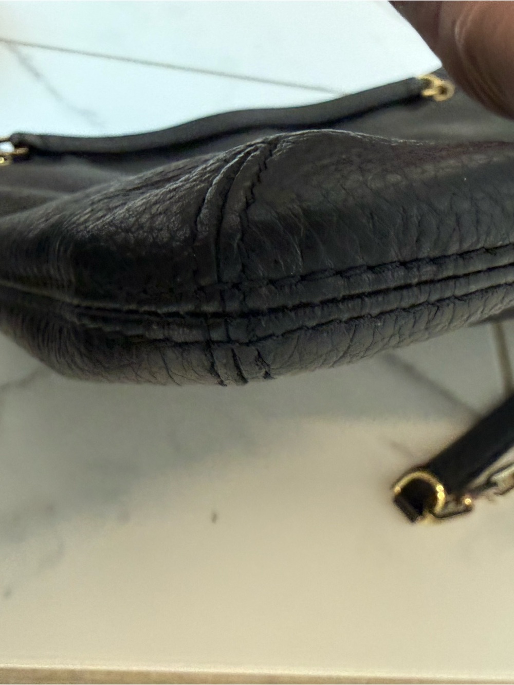 Tory Burch Black Leather Chain-Handle Shoulder Bag with Gold Hardware - Picture 4 of 5